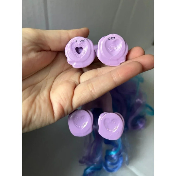 2021 Hasbro My Little Pony Unicorn Izzy Moonbow - Picture 4 of 6